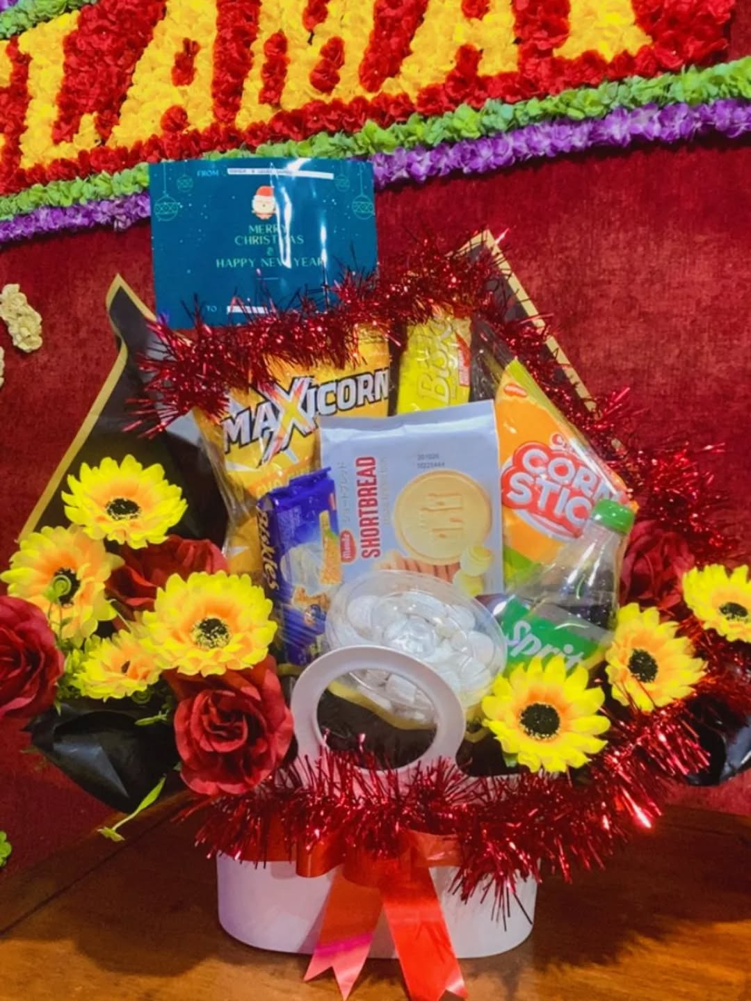Parcel Snack Natal Mini - Parcel Khanaya Florist Medan